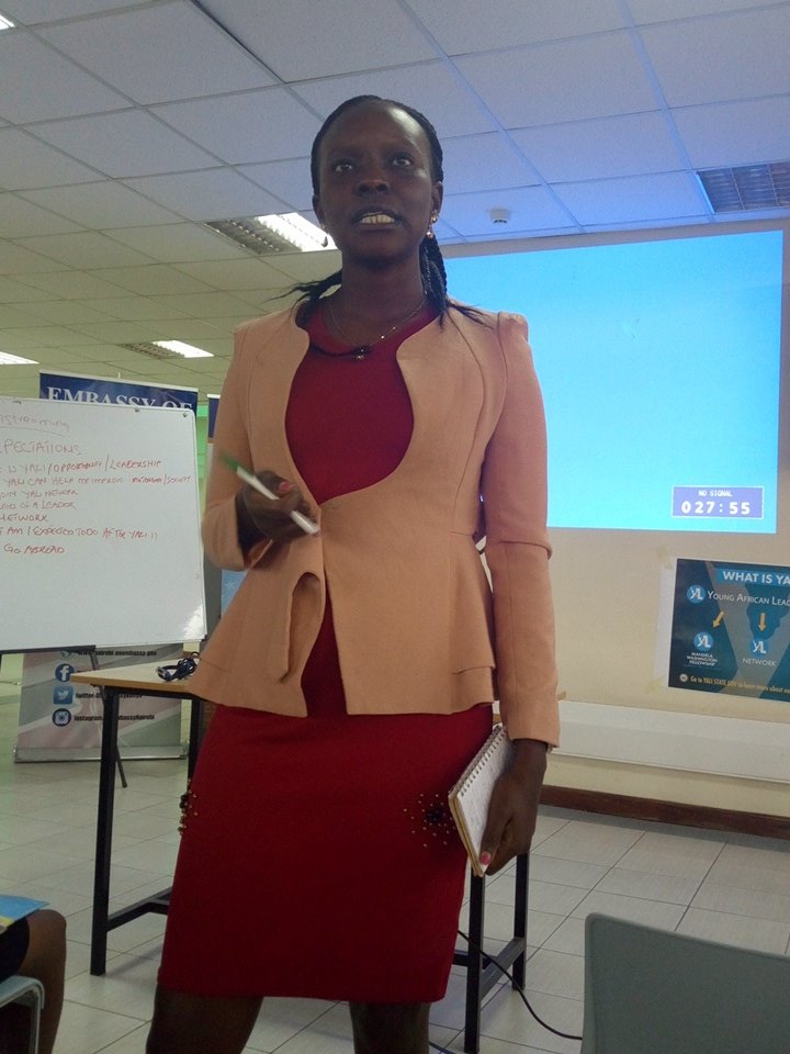 oliverjemuge's tweet photo. Catherine Lagat @YALIAlumniKe alumni speaking to Nakuru youth about @YALIRLCEA .@OchiengAmy @Xponentially @DotooleO @gkhisa @maurine_birir @PeterKMbuthia https://t.co/8oB8pPwu3l