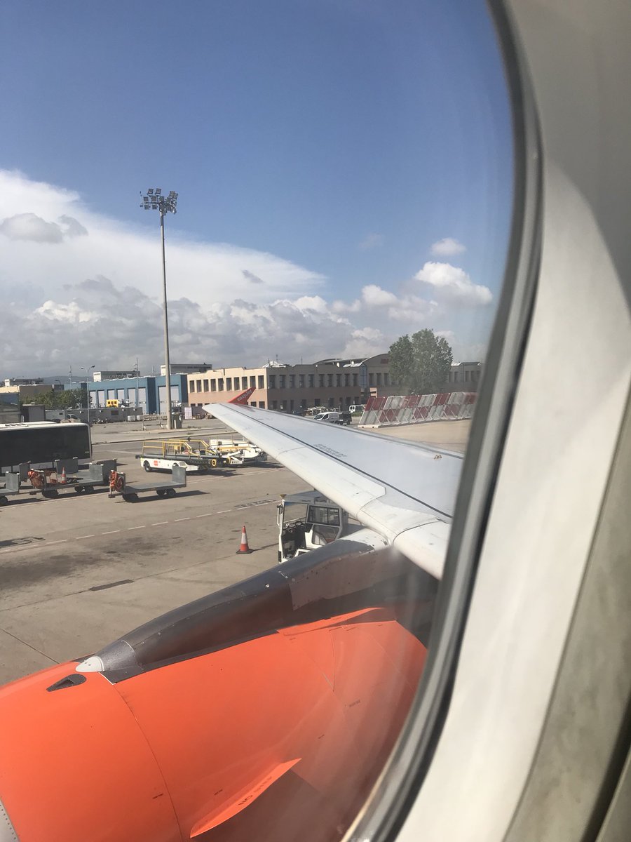 Brooksbank_PE's tweet photo. All on board and ready for take off!! #nextstopUK @thebrooksbank #Spain2018 https://t.co/g9lwPTN2qX