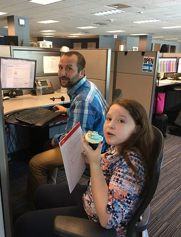 CNA_Insurance's tweet photo. CNA celebrates Kids Day, where CNA employees take the opportunity to mentor children, introduce them to the workplace and encourage discussions about career options for their future. #SERVICEFORCE #WeAreCNA https://t.co/Qb9QHbq0UC
