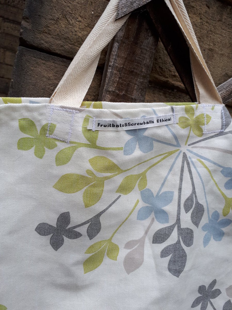 FScrewballs's tweet image. @FScrewballs Free..Free.. Free.. just pay uk postage costs £3 cotton shoppers by @FScrewballs zero plastic range DM for orders and info #zerowaste #zerowasteshopping #noplastic #Cotton #greenliving #etsyseller f&amp;amp;s2 #fashion