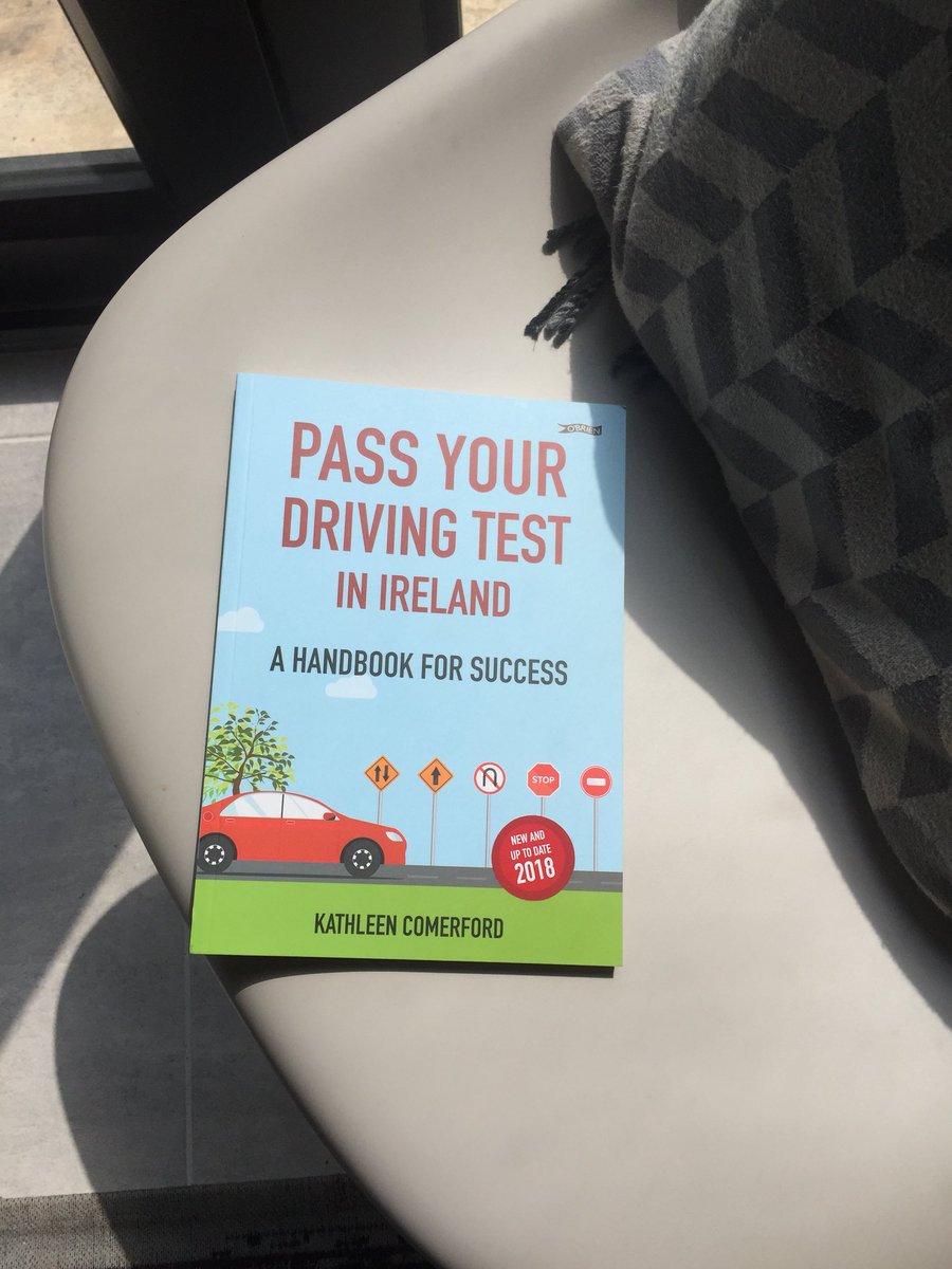 StyleLivingMama's tweet photo. Lots of straightforward advice from driving expert Kathleen Comerford here - really enjoying this @OBrienPress #driving #drivingtest https://t.co/ouV8W2pOz3