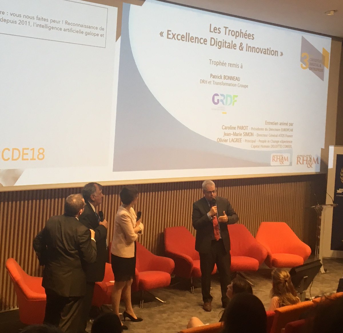 <a href="/LeLeaderDigital/">LLD</a> très heureux de voir notre client #GRDF ésuipe #DRH &amp; P. Bonneau récompensés #CDE18  pour #innovation #social #tech #TransfoDigitale