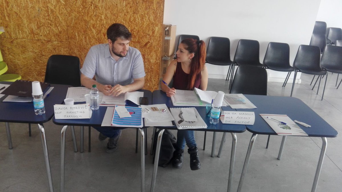 StudentsLabIta's tweet photo. Ringraziamo la giuria per la presenza e l'attenta valutazione
- dr.ssa Nardella_ Web Agency DM Factor
- dr Davor Petrovic_ Responsabile Marketing_ "Marzocchi"
Restate con noi, manca pochissimo!
#studentslab #emiliaromagna #staytuned https://t.co/S5g0BWwE9b