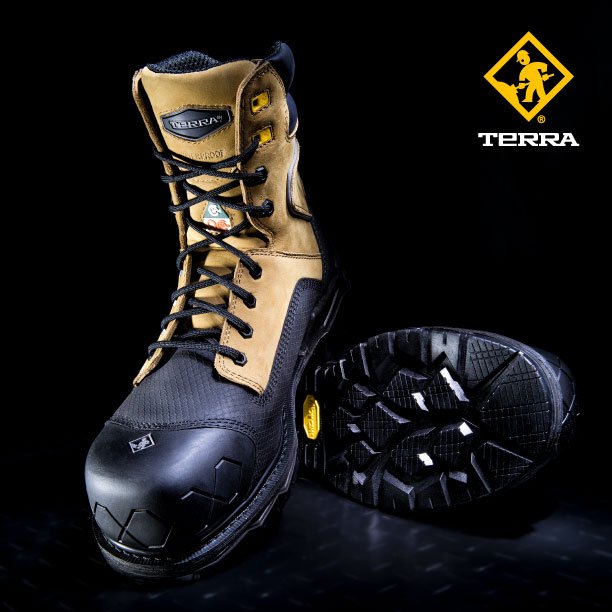 Terra_Boots's tweet photo. The TERRA Sawtooth is packed with features including the @3M reflective piping so you stay seen in low light conditions.

#Reflective #SoMuchTech #Construction #Contractor #Electrician #Demolition https://t.co/jGXkvXQ6Yt