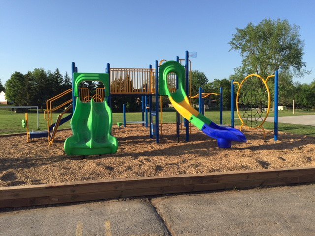 West Oaks French Immersion School designed, supplied and installed by APE 2018.