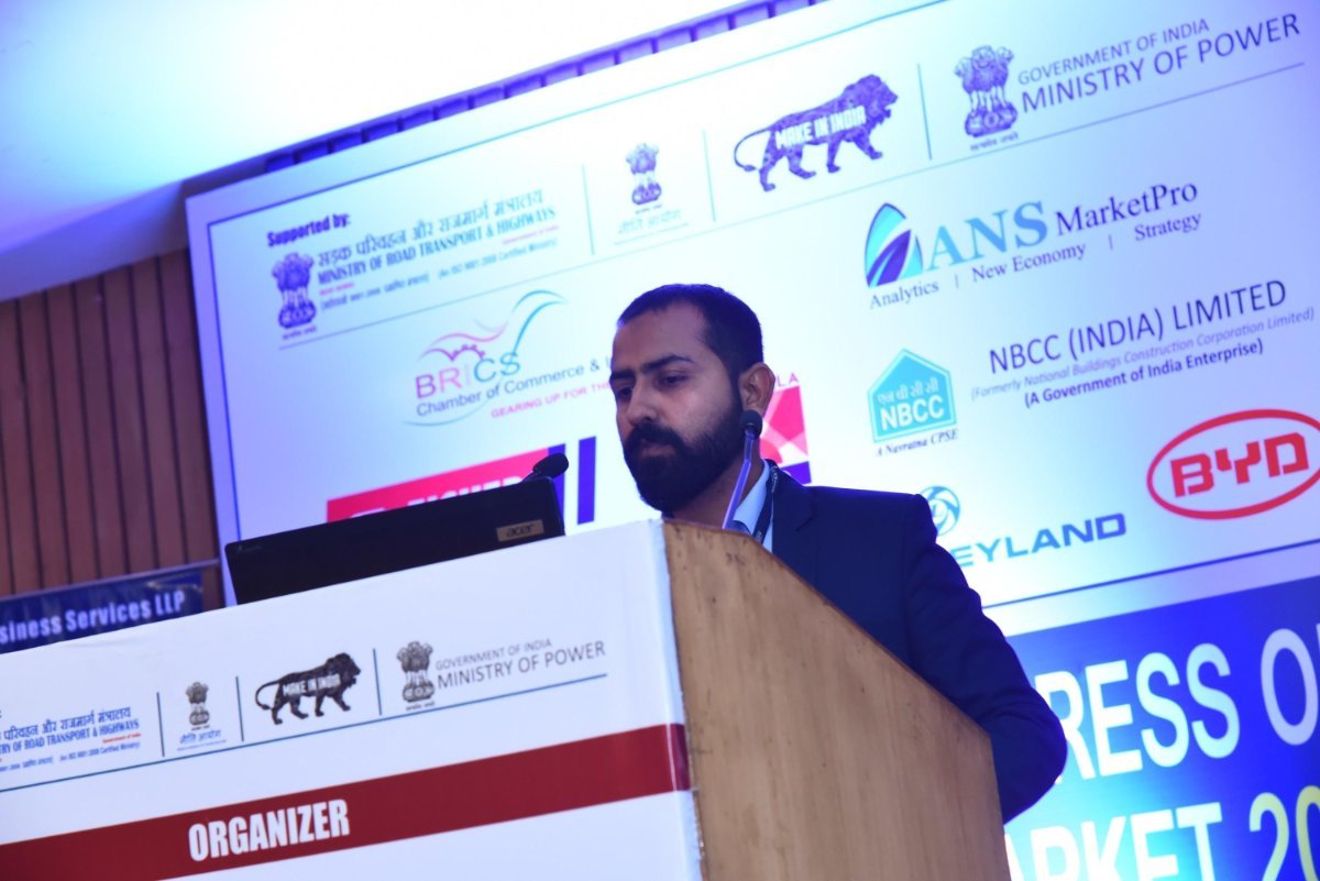 ansserv's tweet photo. Mr. Ahtaysham khan, Manager Technical-Electric Mobility @EESL_India shared his views on "Tackling the High costs, Range anxiety, Low awareness & Subsidy Challenge" at International Congress on Electric Vehicle Market, 2018.
#ANSMarketPro #ANSSERV #ANSLABS #IPRProtect #EV https://t.co/3djxyck4j5