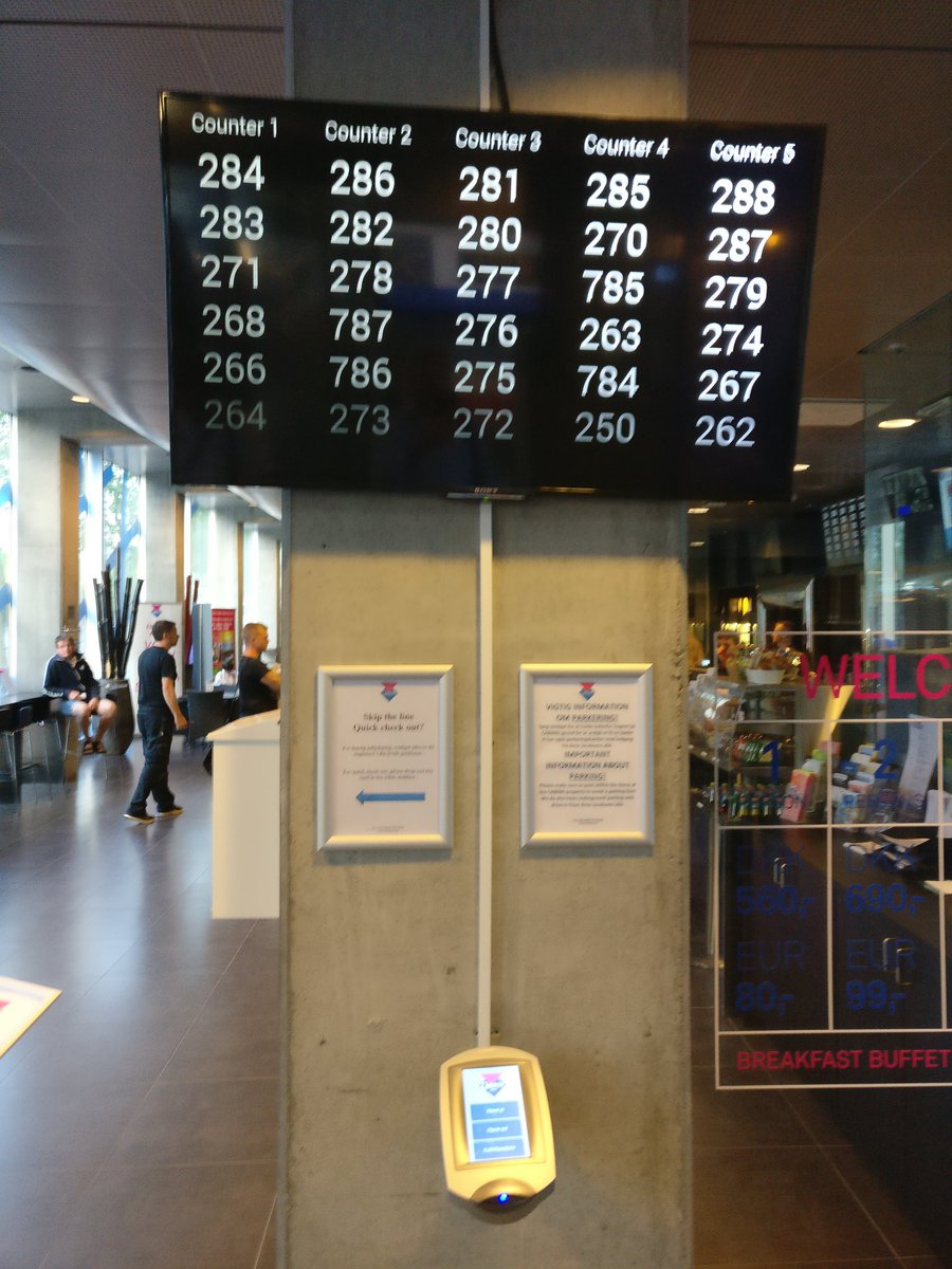 larsholmgaard's tweet photo. Jeg trak nummer 293. Den skærm gav ingen mening. https://t.co/9VTMJ3Azyc