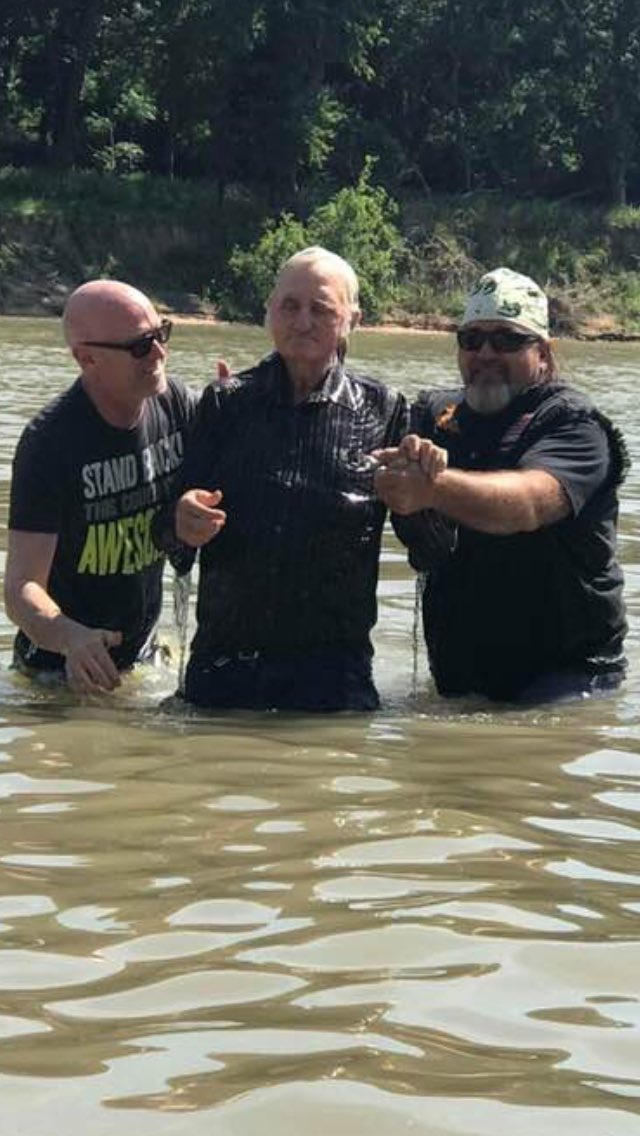 PastorBHOG's tweet photo. The very river that destroyed his home in #HurricaneHarvey , is the very river God used to bring him home. #Veteran #baptized #thewarisover https://t.co/06c3J5vGFa