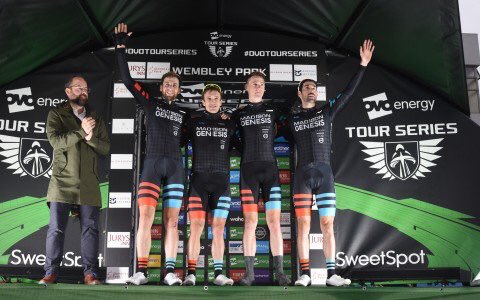 tombarras123's tweet photo. A great night for https://t.co/xaziqmT7BK supported riders at @TourSeries Wembley last night. Top driver @Tompid took the individual win with @tobynhorton 4th and @johnnymcevoyyy 6th! DM for coaching info or check https://t.co/xaziqmT7BK #form #crits #oil #winners #noshortcuts https://t.co/oMQ7bq6KjQ
