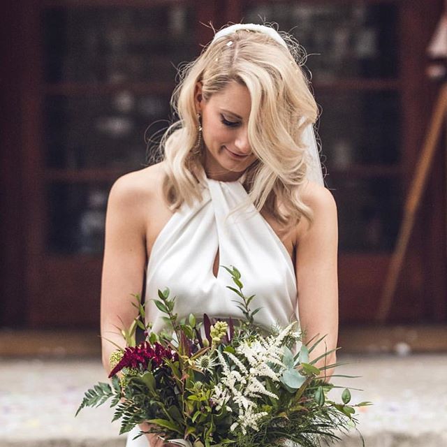 Halfpennylondon's tweet photo. Our glorious bride from the weekend at the @townhallhotel in the wonderful Cheryl dress. How delicious are the flowers too. .
.
.
.
.
📷:@bisforbabb
flowers @jealousoftheroses
#londonbride #weddingdresseslondon #halfpennylondon #coolmantic #britishb… https://t.co/vluyAF4jUV https://t.co/51FciGxTPS