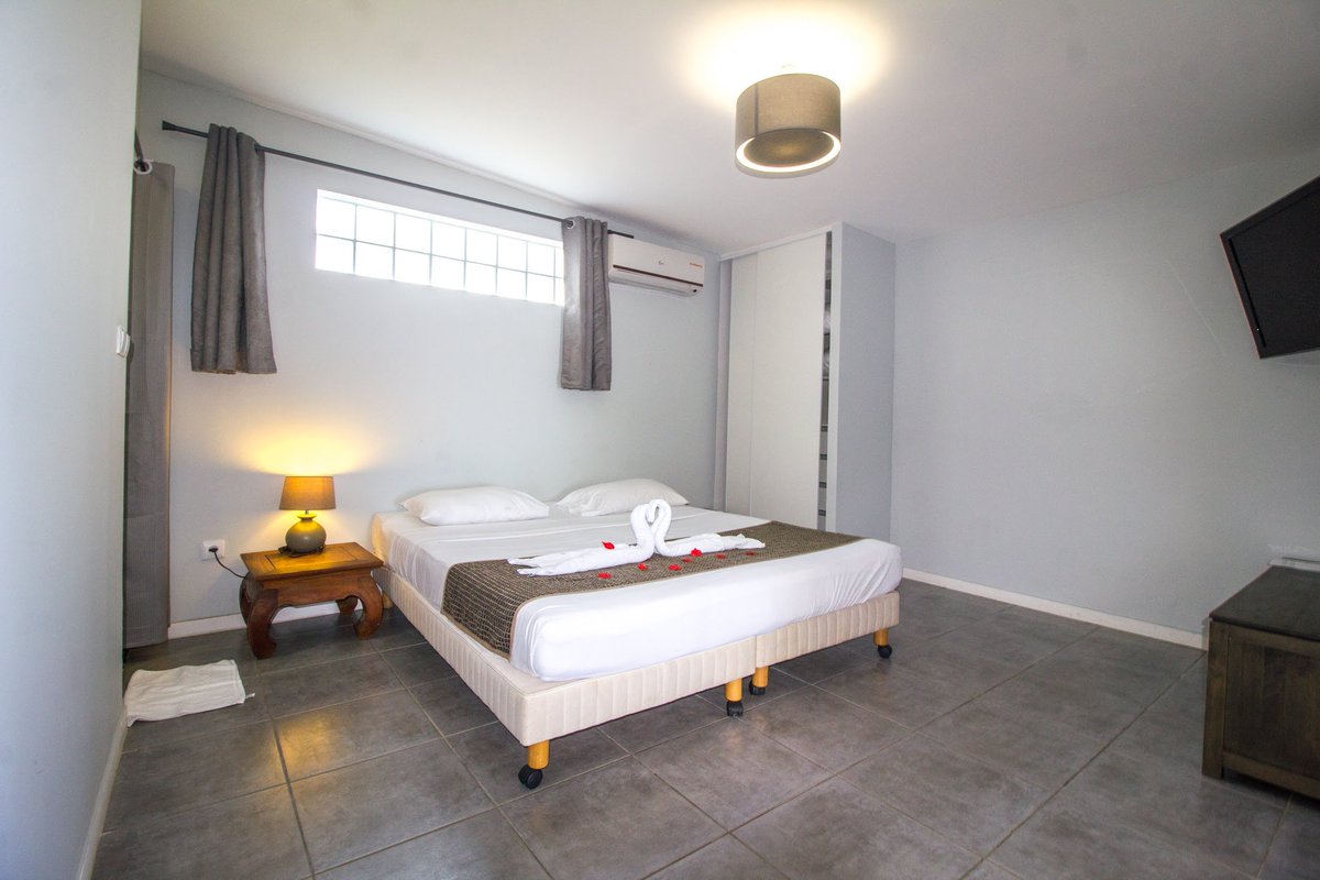 Exsel Hotels tweet media