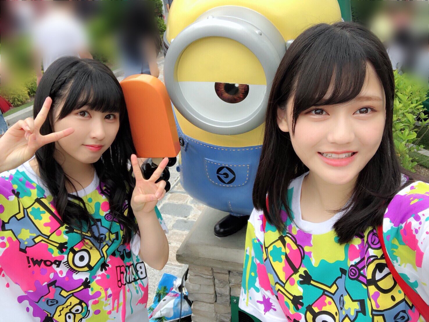 山本 杏奈 Usjに行ってきました お揃いのミニオンtシャツ ほんとに楽しすぎて 幸せすぎる1日でした イコラブ 髙松瞳 山本杏奈 ユニバーサルスタジオジャパン T Co Gb1eyof0d3 Twitter