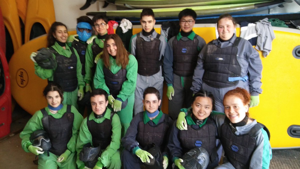 IkasEkiten's tweet photo. El Colegio @CarmelitasSC_VG disfruta de una excursión multiaventura como ganadores de la crónica más difundida de IkasEkiten, ZORIONAK TXAPELDUNAK!  https://t.co/eU0xxz8wzw https://t.co/RTsEcASnO9