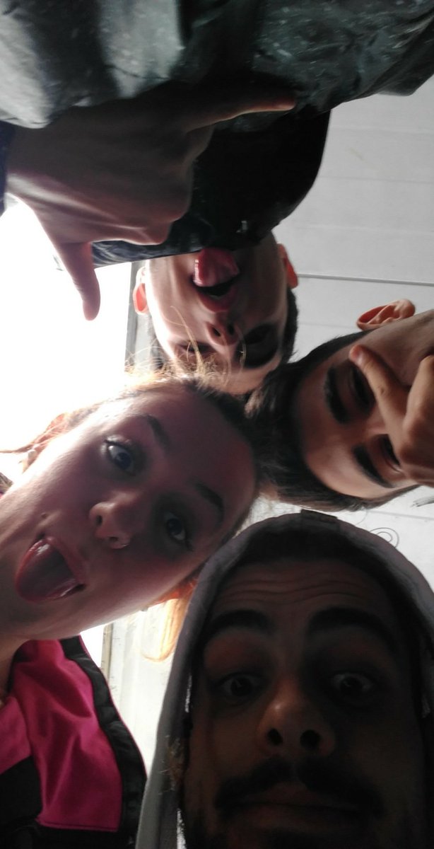 ruth20__'s tweet photo. Holi 😳😚❤️
@DVM__  @Alberfas @pinito https://t.co/r4qpEAvvKt