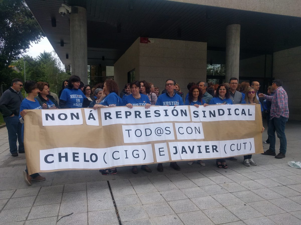 alternativaxus's tweet photo. continúan as concentracións en apoios dos noso compañeiro Javier Fernández e da delegada da @galizaCIG Chelo Rguez.
Hoxe en #Vigo #Coruña e #Pontevedra https://t.co/0tcJjAi9ks