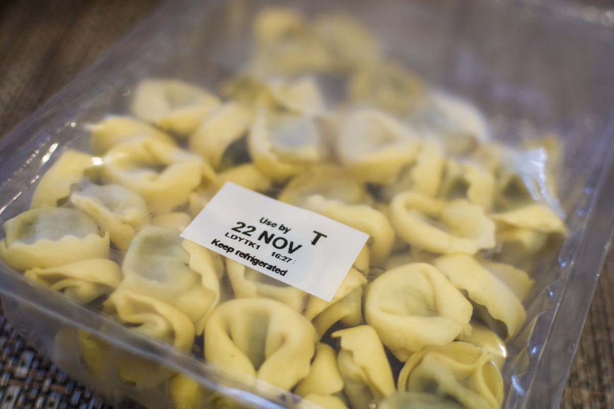 ifstnews's tweet photo. What are commonly used date labelling terms? Which products are exempt from date coding? Download our Food Science Fact Sheet on Date Labelling of Pre-Packaged Food https://t.co/0HrQJ617t5 #datelabelling #usebydates #bestbefore https://t.co/keLsjcnciI