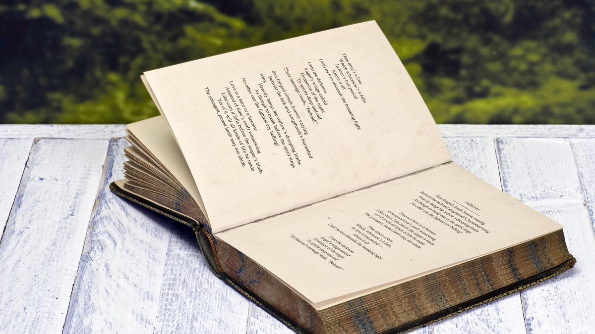 You can build students’ reading and writing skills—as well as their attention and focus—by encouraging a love of poetry throughout the year. edut.to/2IWP19S