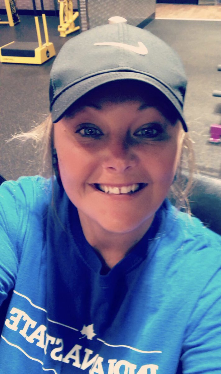 stacey01461972's tweet photo. Sometimes it takes a mess to find your freedom.. I’m thankful for that mess. #findyourfreedom https://t.co/Cazfy33xyu