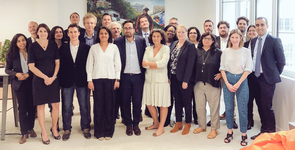 mounir's tweet photo. Un @CNNum ouvert, divers et mobilisé sur tous les grands enjeux du #numerique : régulation, fiscalité, économie collaborative, #NumeriqueInclusif et tant d’autres ! 

Fier de travailler avec les 30 nouveaux membres !

▶️ https://t.co/Q9Abhl59D2 https://t.co/wV3ZLSq7t5
