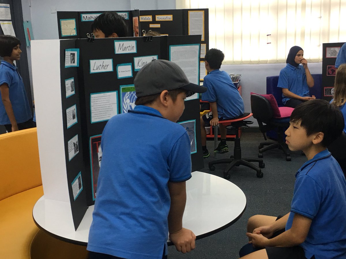 awardKUL's tweet photo. Practicing presenting their change maker boards to a younger grade grade 5 to grade 4 #authenticaudience #isklproud https://t.co/TiPhcha91Q