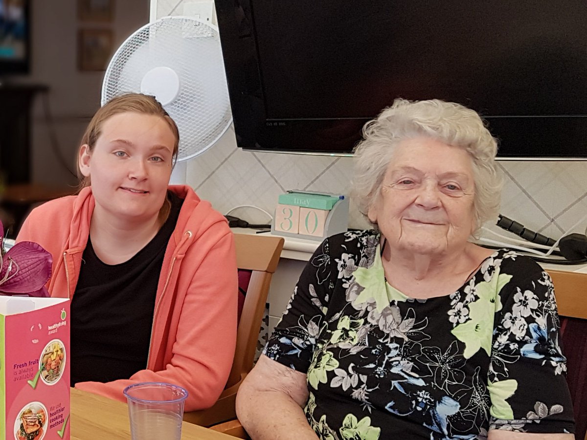 Grangecarehome4's tweet photo. Grange residents welcomed their friends from @AyrshireColl 
Today we had a quiz and a lively group discussion. Great intergenerational friendships being made. 
@CAPAprogramme
#grangecarehomekilmarnock 
#grangekilmarnock  #connectenterprise #carehomes #intergenerational #capa https://t.co/rZJYwOHCmm