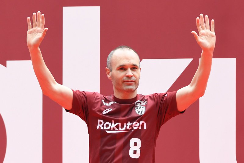 ⚽️変更⚽️ 神戸、背番号の変更を発表…イニエスタは「8」、三田啓貴