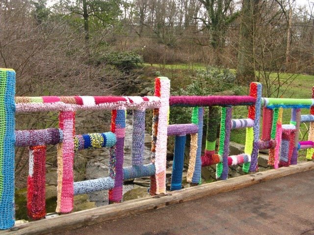 huntingtoncity's tweet photo. Help “yarn bomb” the bridge at Ritter Park from 4:30-6:30 pm today! https://t.co/eOV4VjeOt5 https://t.co/aTlduI3fDy