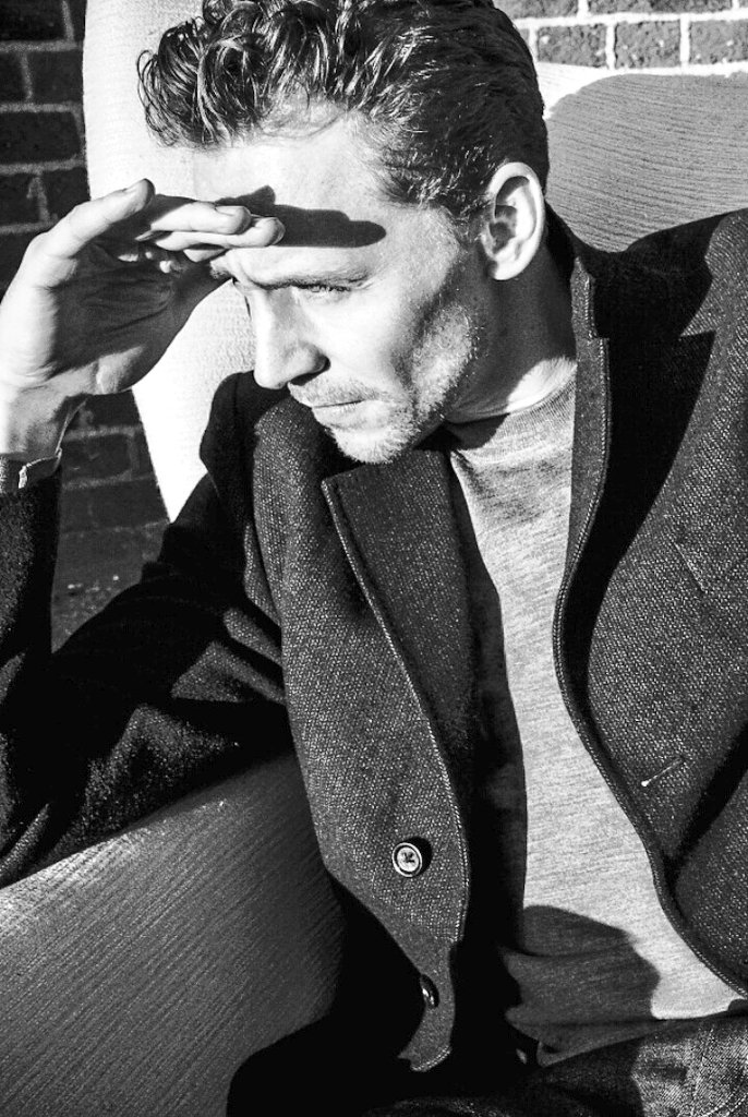 bestoftwh's tweet image. Art.... 
#TomHiddleston