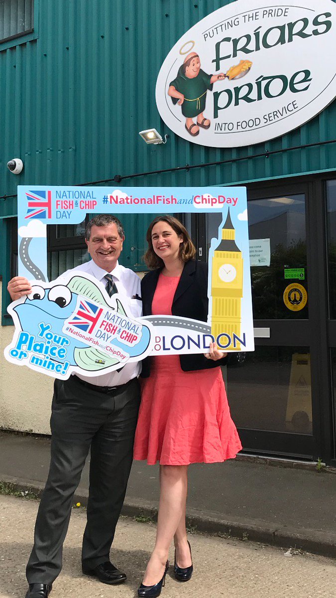 neoda_oils's tweet photo. Rebecca Lord and Barry Kew from @FriarsPride join in with the fun of the #nationalfishandchipday #RouteToLondon relay at their Peterborough site! Remember to wave if you see the relay out and about! https://t.co/oqOGq9ssOM