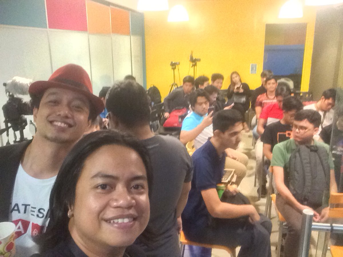 xiankaylle's tweet photo. My first time sharing Angular βGetting Started with Angularβ
#AngularPH #DOmeetup https://t.co/WEOY9ISKvh