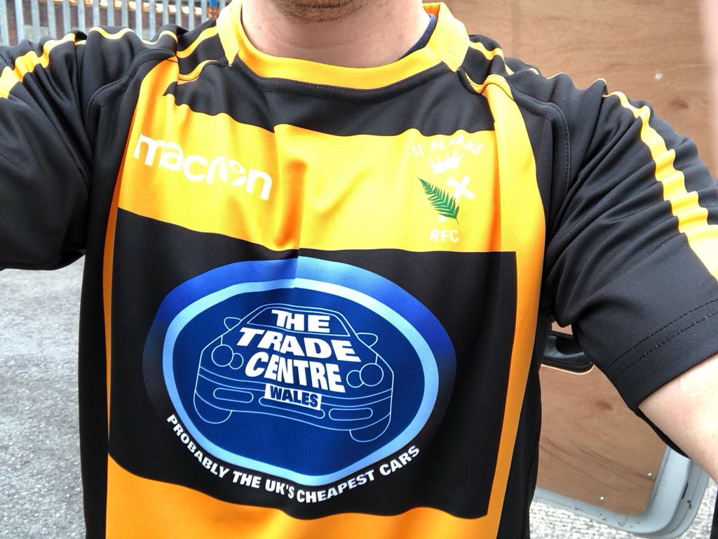 thebunsrfc's tweet photo. Sneak preview of @thebunsrfc 1st XV playing kit 2018/19 season .... to be continued this Friday https://t.co/thJgMVPk6i