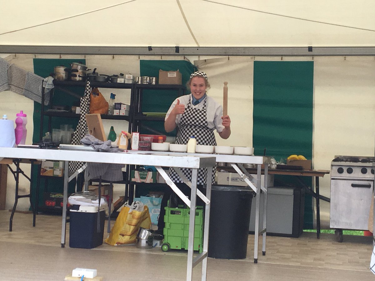 Lisa Jane Donne tweet media