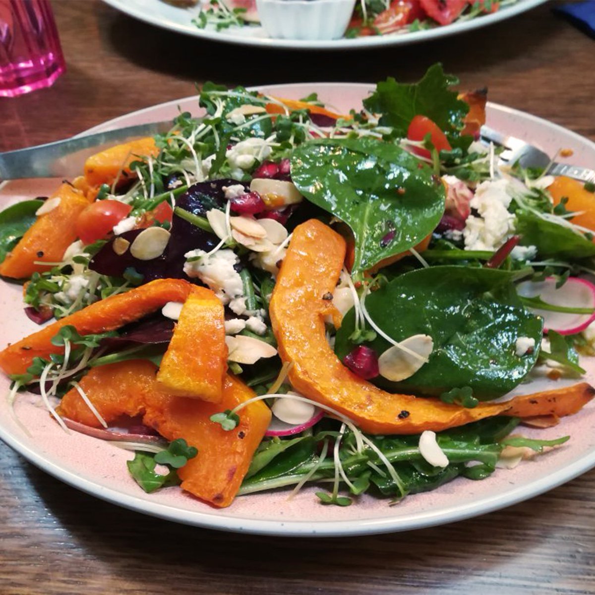 Maison Moli tweet media