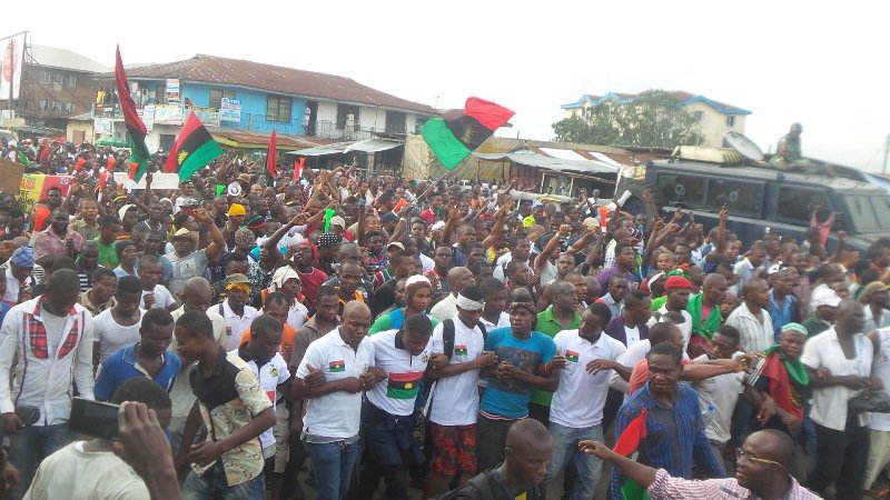 937RhythmFm's tweet photo. Ebonyi traders who observe IPOBโs sit-at-home order to forfeit shops
#RhythmFM #RhythmUpdate https://t.co/7hd5LyUoEm