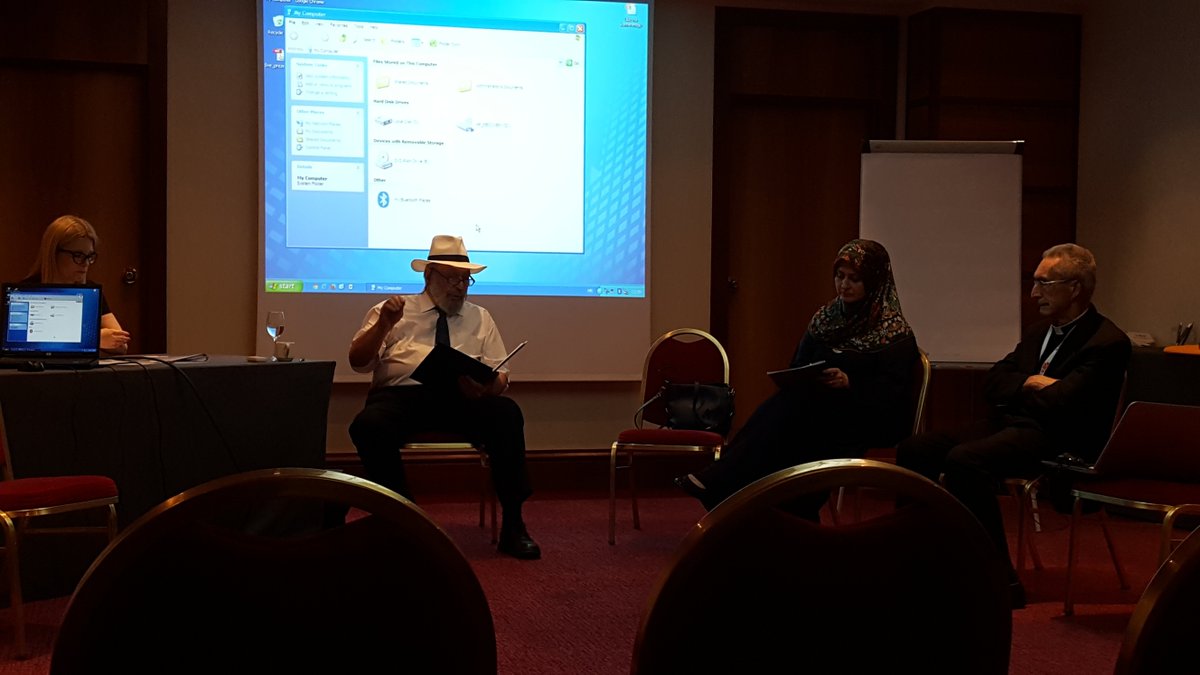 25thFiamc's tweet photo. Happening live: round table discussion about euthanasia with Catholic, Jewish and Islamic religion #fiamccongress2018 https://t.co/J1PrYVfiJ1 https://t.co/C7kbD9j60j