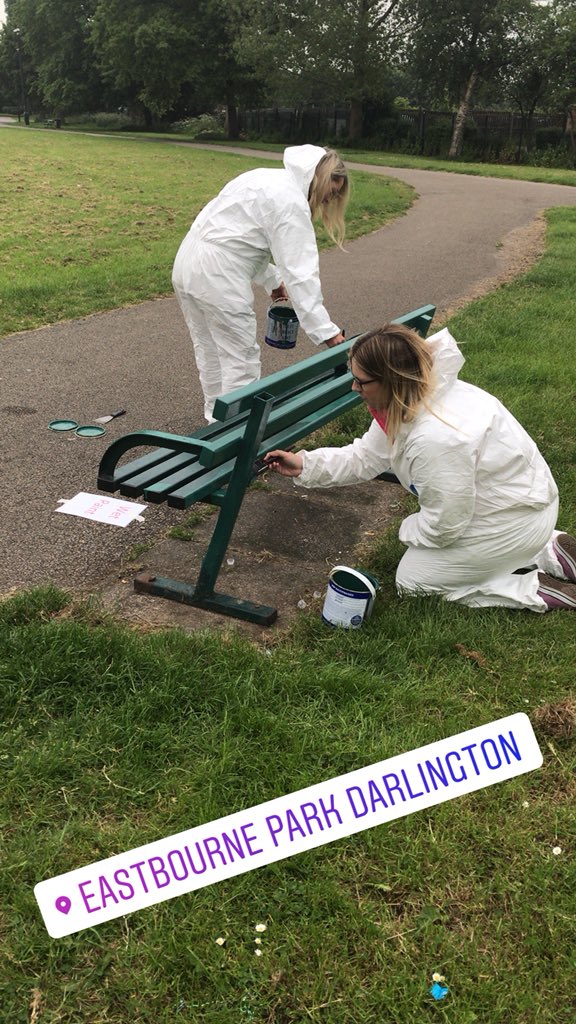 darlingtoncares's tweet photo. The #volunteers from @Cummins are having a great afternoon in Eastbourne Park! Thank you for donating your time to help improve this #Darlington park. 👍😀 https://t.co/arI70H6mpZ