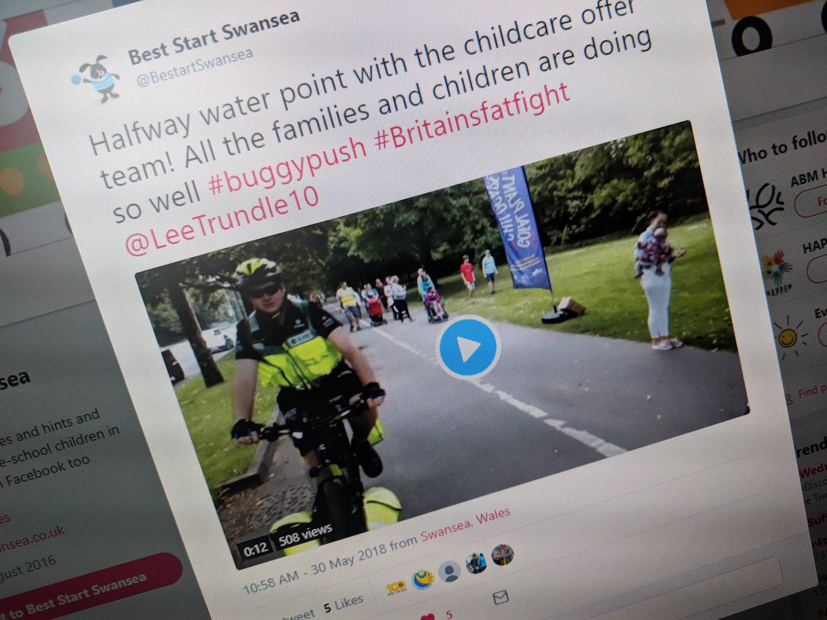 SJACWestGlamCRU's tweet photo. Our #CRU volunteers are on duty today at the @360swansea for the @BestartSwansea walk along the Swansea Waterfront #BuggyPush #mySJCWday @stjohnwales @SWPSwansea @LeeTrundle10 https://t.co/wJu2rGcDZP