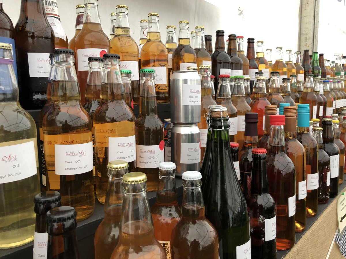 ChalkdownCider's tweet photo. WOW! what a great collection of over 50 ciders to taste and judge at @BathandWest today🍏🥃 https://t.co/0bhfuVRWTs