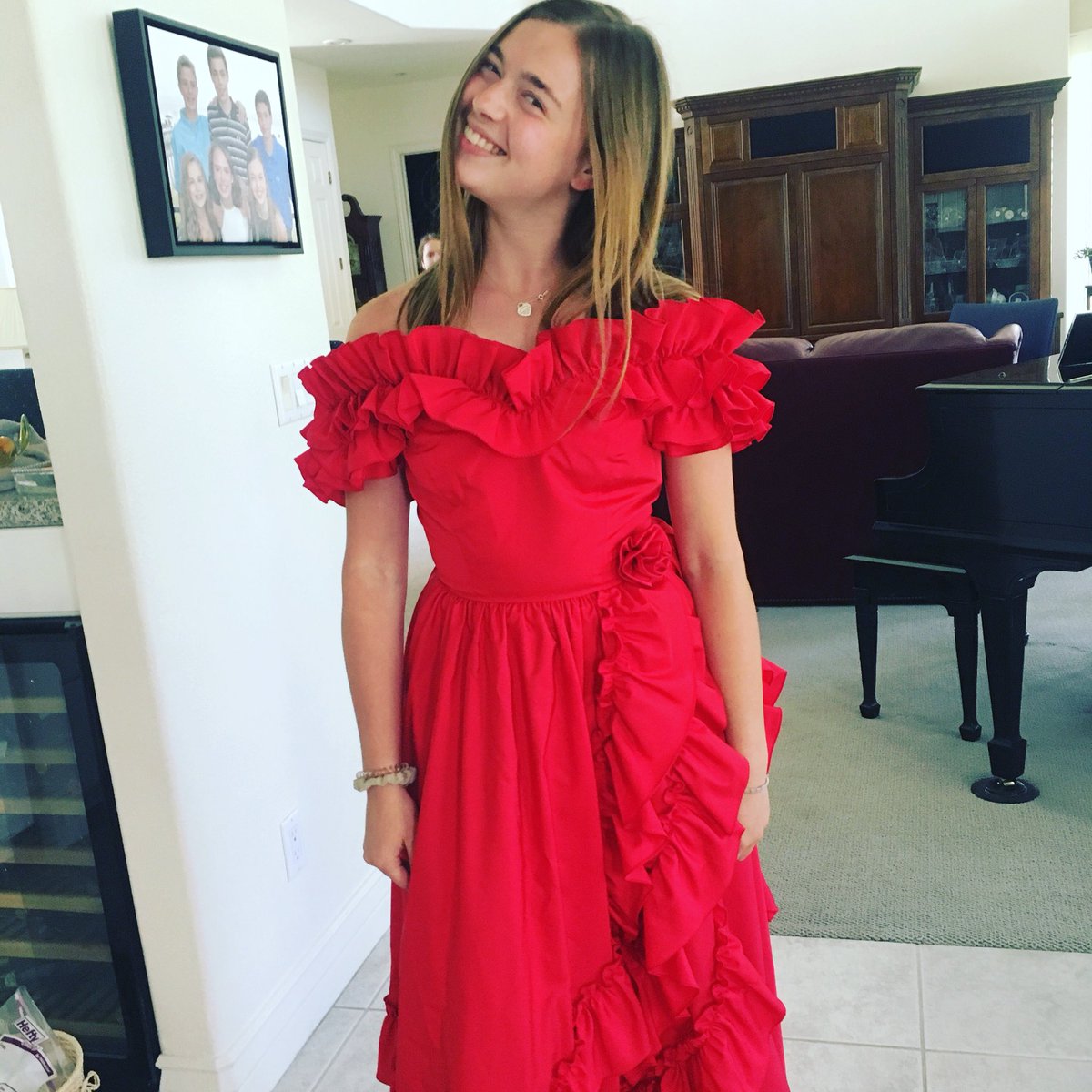 TomButlerFOX9's tweet photo. What happens when my older daughter finds mom’s Prom dress? #WaybackWednesday @FOX9 #fashionshowatlunch #ruffles #lotsofruffles https://t.co/eIdurQrSKf
