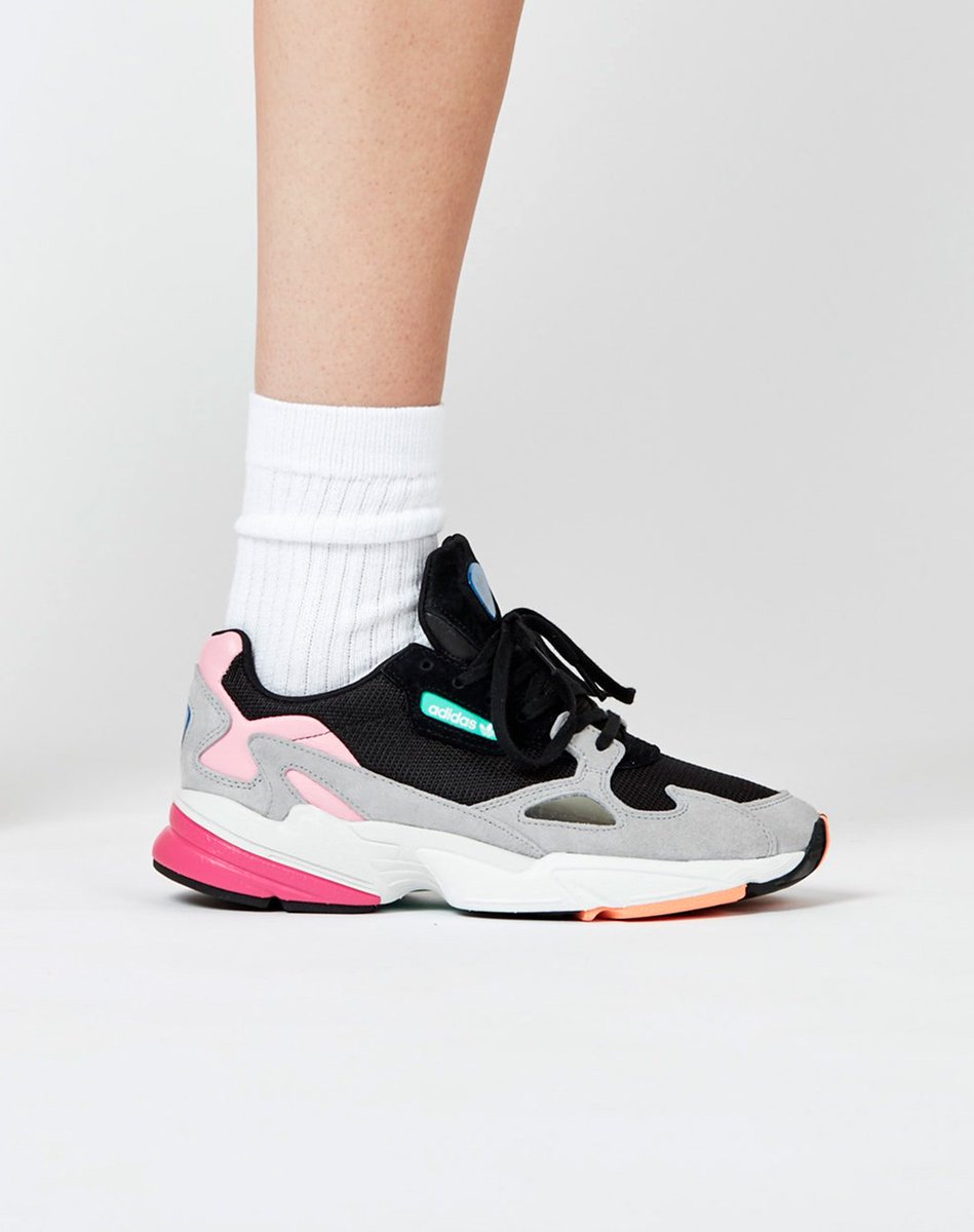 adidas originals women's falcon