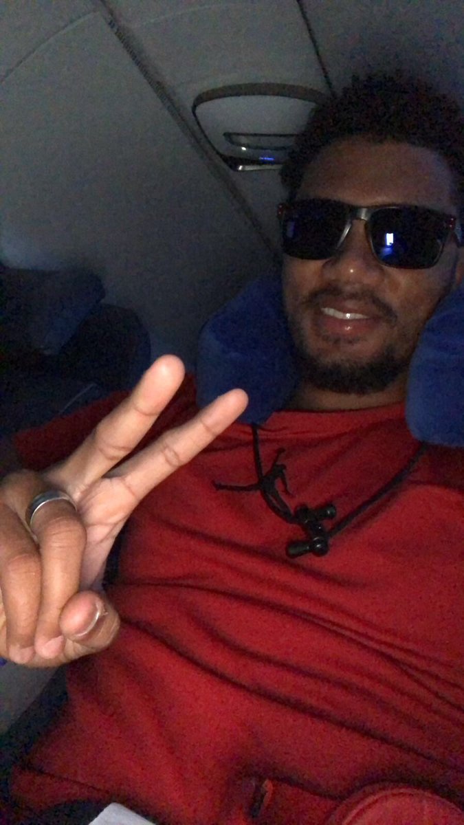 DennisSantanaRD's tweet image. Phone rang at 2am. It’s Showtime! #LABound baby !!! 🛩 Thank you God, Thank you to my family. Will try and make you all proud #Blessed #LADetermined #GoBlue #callmyagent ⚾🧢⚾