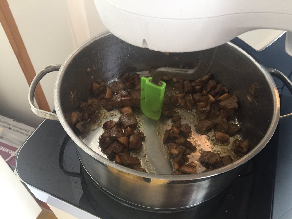 drazendrnas's tweet image. Ne da mi se kuhat, aj pusti @gammachefrobot da “odradi test” danas