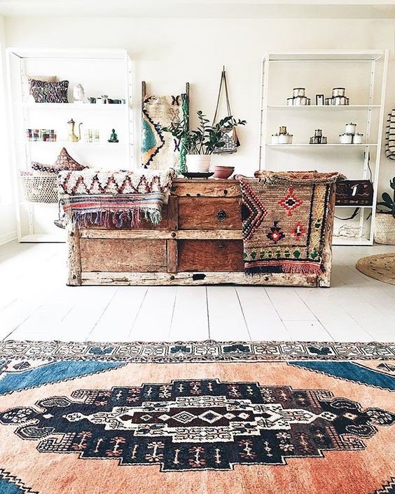 archirent's tweet photo. ¿Conoces el estilo #bohochic? 🤔 Es una de las #tendencias del momento. Te contamos los pasos básicos para conseguir este estilo en tu vivienda o local comercial 👩‍🔧😉 ¡No te pierdas nuestro post de hoy! 👉https://t.co/M8KDWaIuf5 https://t.co/3MSi7Ftawa