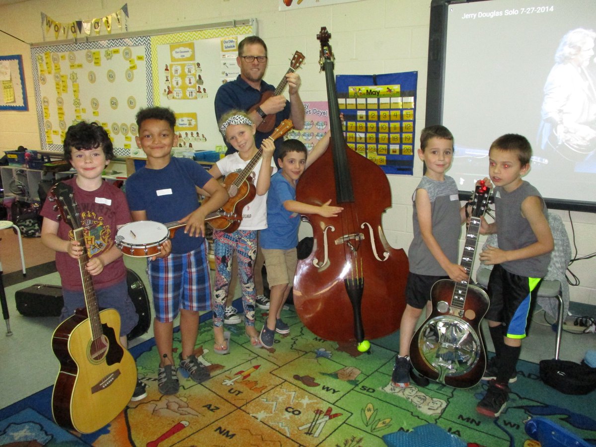 SAU24CIA's tweet photo. Mr. K's stringed instruments group at yesterday's Enrichment Clusters at Center Woods Elementary. https://t.co/Zxo4ZL77fG