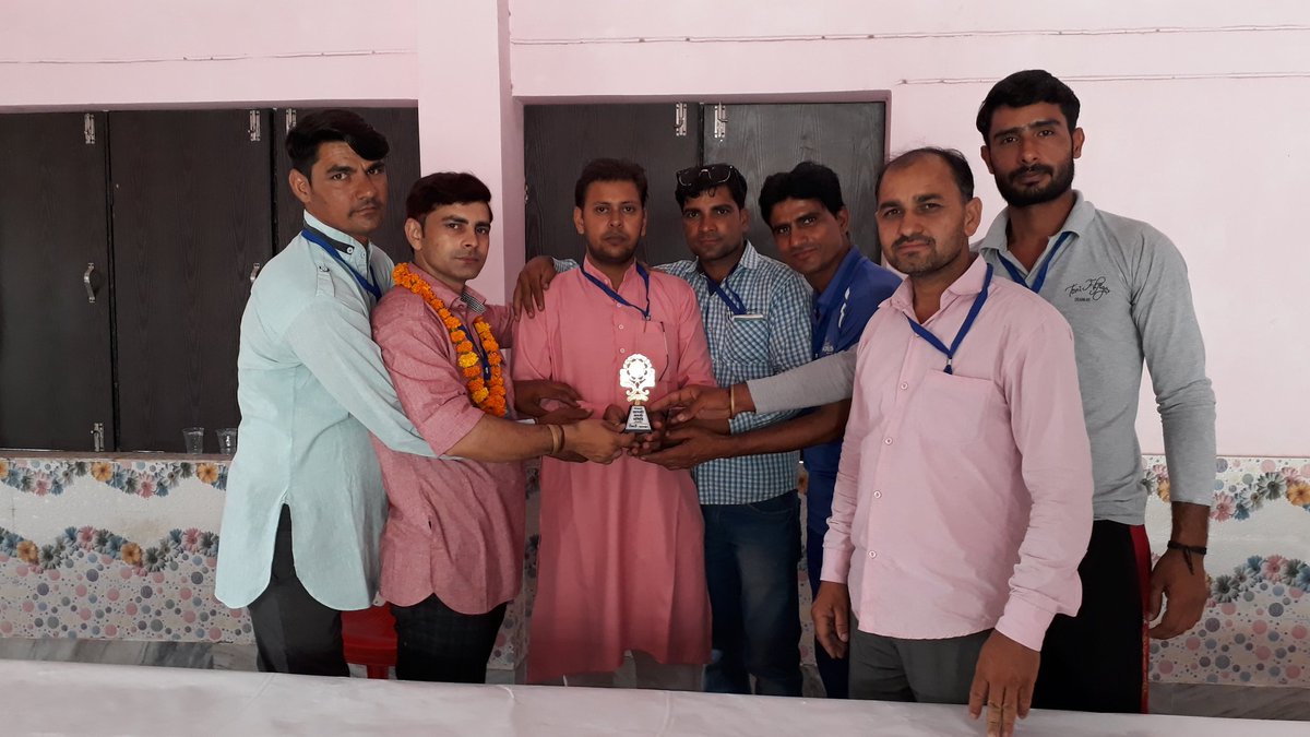 sachinrathi45's tweet photo. T2538, गत रविवार को टीकरी गाँव में आपकी अपनी समिति द्वारा आयोजित सर्वसमाज नेत्र चिकित्सा शिविर में अपनी उपस्थिति दर्ज कराई, श्रमदान किया! और सामाजिक संगठन 'आपकी अपनी समिति' के प्रदेशाध्यक्ष ङा0 अरूण राठी जी की गरिमामयी उपस्थिति में प्रत्यक्ष एवं परोक्ष रूप से सदस्यता ली। #AAPLIVE https://t.co/lIv3qCMU8i