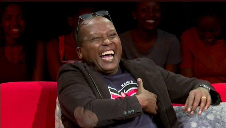 lexxbuddymoh's tweet photo. #BaeLeftBecause i would tickle myself to laugh at her jokes. https://t.co/58Eb94z0a2