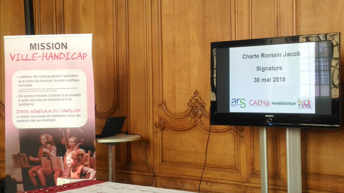 ars_normandie's tweet photo. #RomainJacob
Signature de la charte en présence de @joelbruneau @CaenOfficiel, G. Hurelle, C. Gardel directrice générale @ars_normandie, P. Jacob président de @handidactique et F. Leroy président de la #RSVA https://t.co/u7dMUWpjFy