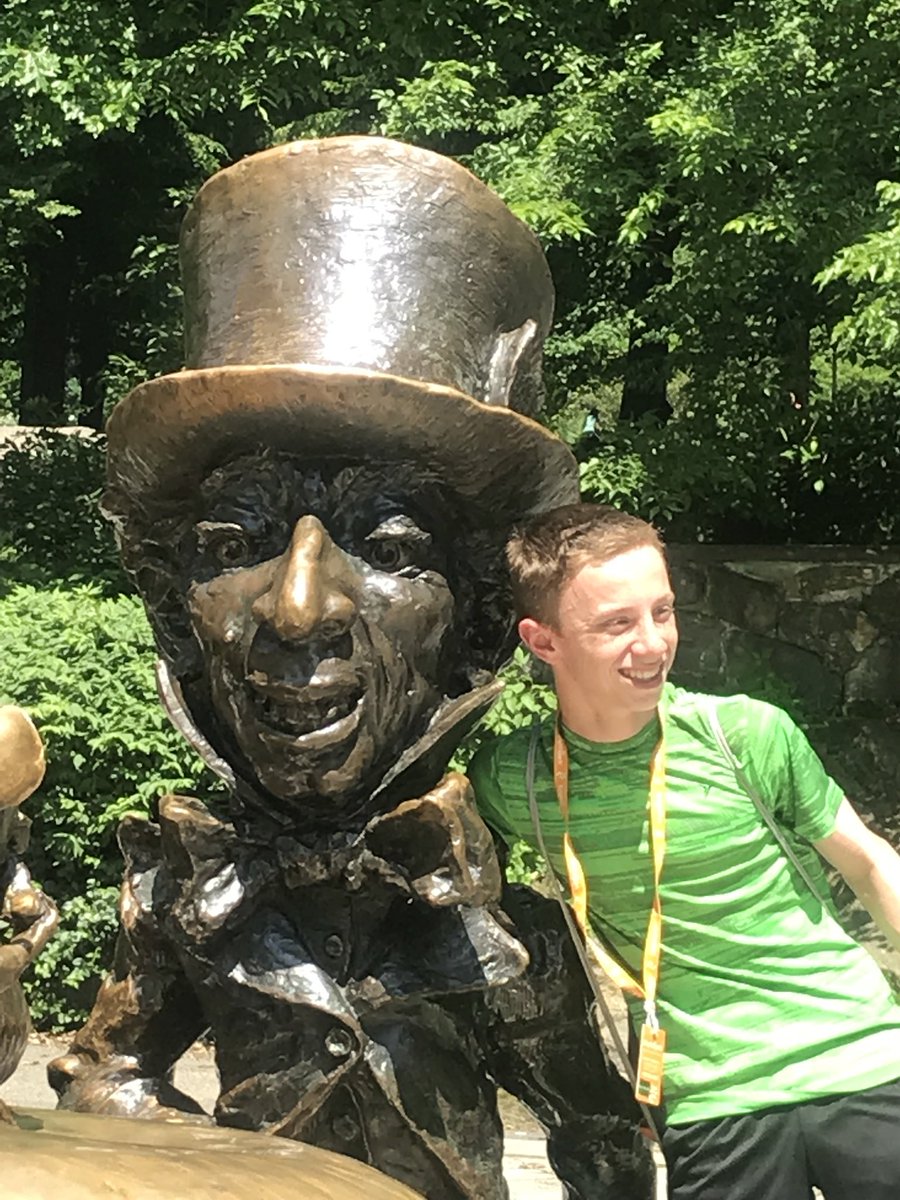 Learning all about NYC!🚖<a href="/STEM_Saratoga/">@STEM_Saratoga</a> <a href="/edUcation_frwd/">James Murray</a>