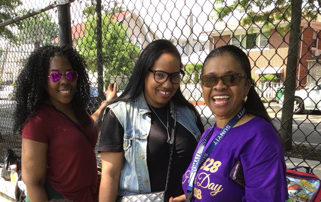 PWheatley_328's tweet photo. PS 328K School Wide Field Day #IAM328 #EmpowerToday #TeachTomorrow #FieldDay #FieldDay2018 #NYCDOE #Brooklyn https://t.co/rkd25NYnJq