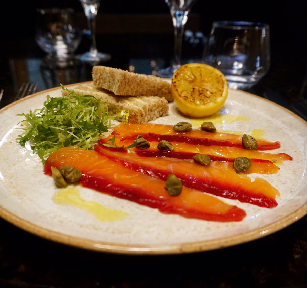Beetroot &amp; gin cured salmon, capers, scorched lemon, brown bread &amp; butter 😍 #SwanStafford #WDYT #Stafford #Brasserie #Gin #Salmon